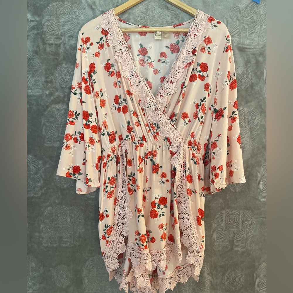 H&M Divided Pink Floral Romper With Lace
